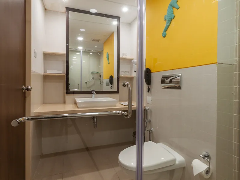 View 3 of Courtyard View Room