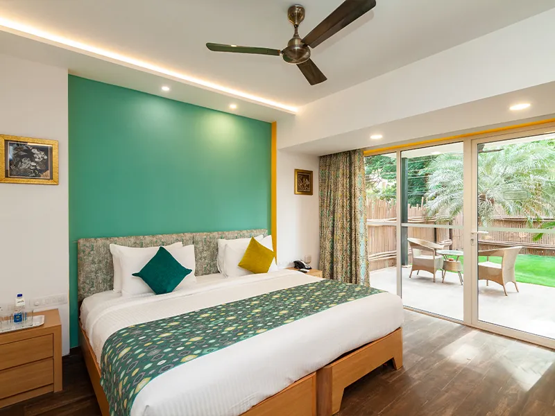 View 3 of Private Gardenside Room